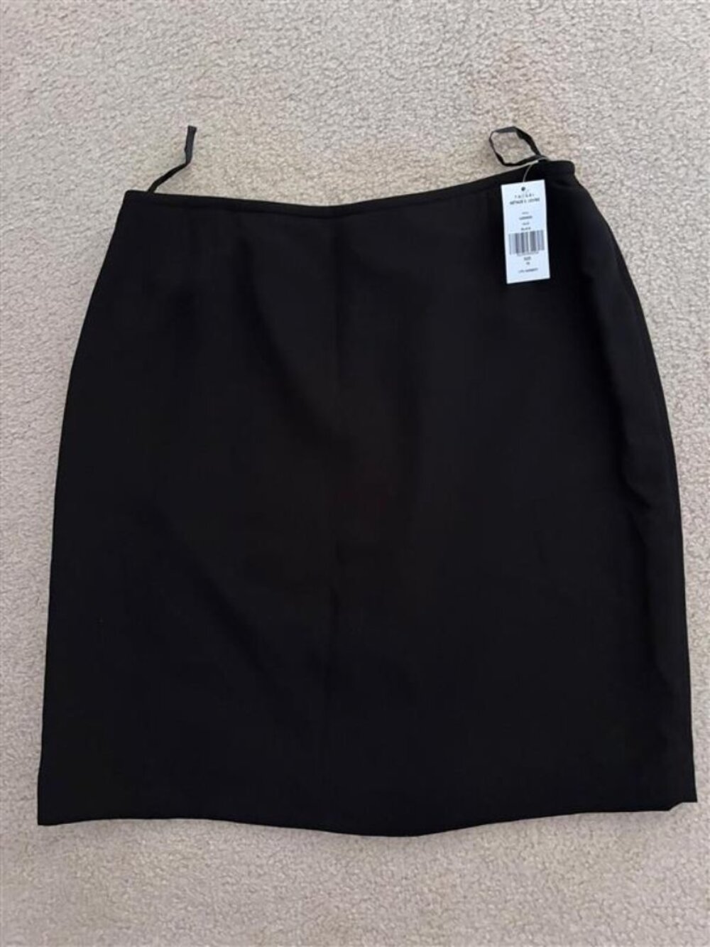 Tahari ASL Black Skirt Size 16